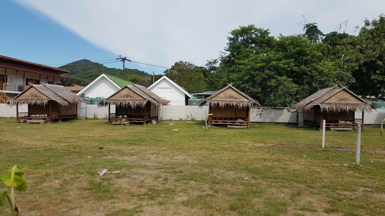 Готель Lanta Local Hut Ко-Ланта Екстер'єр фото