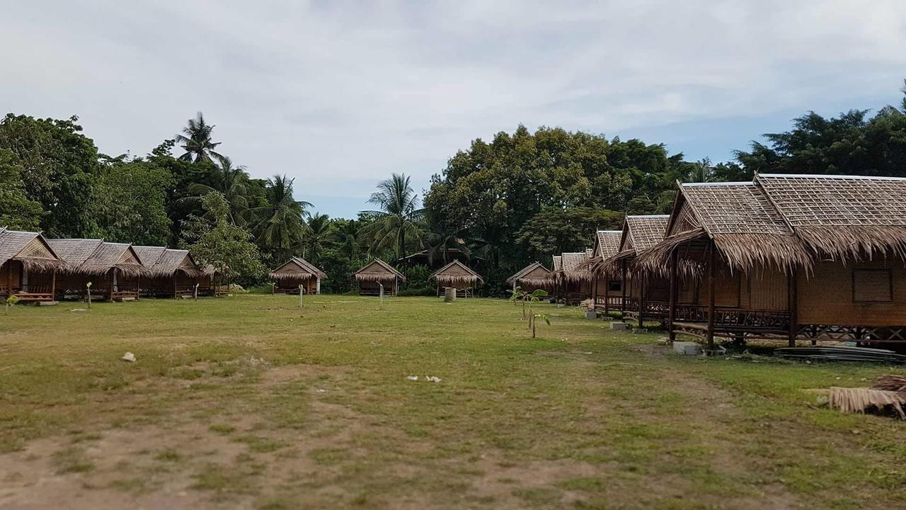 Готель Lanta Local Hut Ко-Ланта Екстер'єр фото